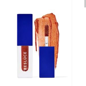 Tresluce Forever Brilliant Metallic Liquid Shadow: Fire Glass